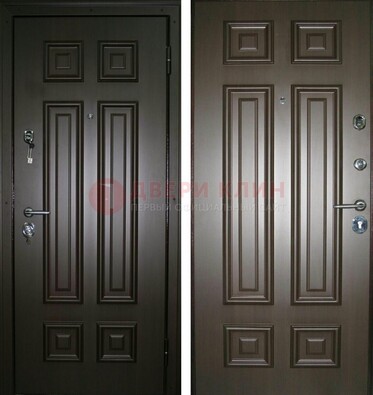 Темная металлическая дверь с МДФ ДМ-136 в квартиру в Долгопрудном