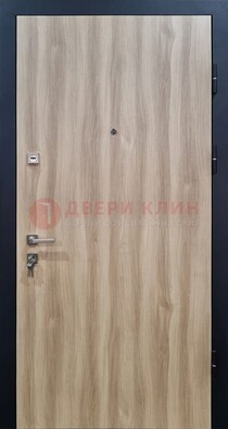 Светлая металлическая дверь с МДФ ДМ-340 в Долгопрудном