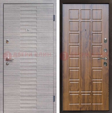 Входная железная дверь с МДФ панелями ДМ-498 в Гатчине