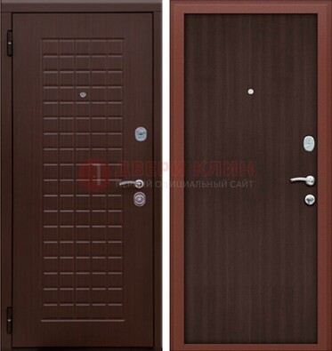 Коричневая металлическая дверь с МДФ ДМ-78 в квартиру в Долгопрудном