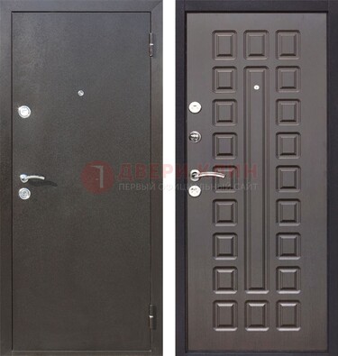 Коричневая железная дверь с порошковым окрасом ДП-63 в Долгопрудном