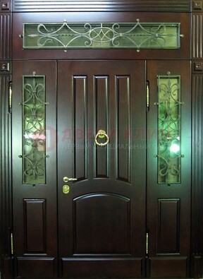Стальная парадная дверь со стеклом и ковкой ДПР-18 для деревянного дома в Долгопрудном