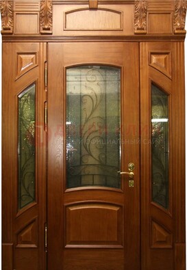 Парадная дверь со стеклянными вставками и ковкой ДПР-36 для дома в Долгопрудном