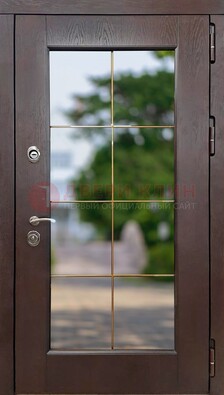 Коричневая стальная дверь со стеклом ДС-19 в Долгопрудном