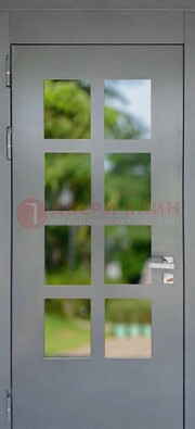 Серая металлическая дверь со стеклом ДС-78 в Долгопрудном