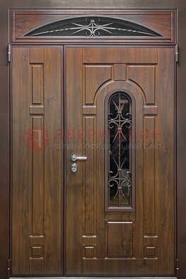 Большая металлическая дверь со стеклом и ковкой ДСК-145 в Долгопрудном