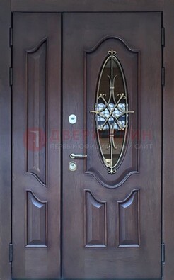 Темная металлическая дверь Винорит со стеклом и ковкой ДСК-239 в Перми