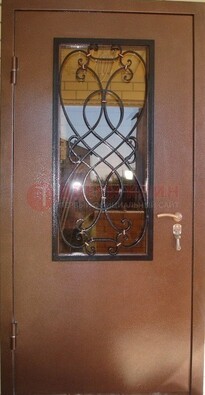 Металлическая дверь со стеклом и ковкой ДСК-51 на дачу в Долгопрудном
