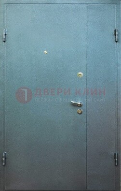 Серая тамбурная дверь ДТМ-34 в Долгопрудном