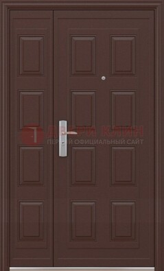 Коричневая железная тамбурная дверь ДТМ-37 в Долгопрудном