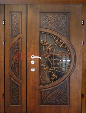 Металлическая дверь с виноритом и резной панелью внутри ДВТ-70 в Долгопрудном