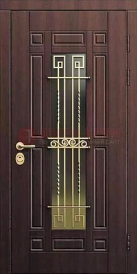Уличная коричневая дверь с виноритом и панелью Тисненый орех ДВТ-95 в Долгопрудном