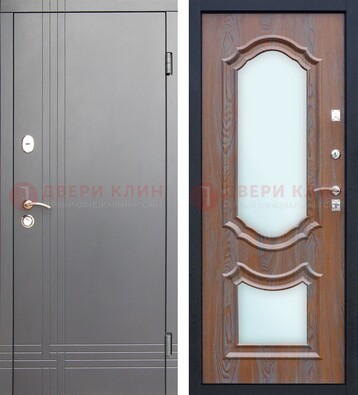 Серая входная дверь со светлой МДФ и зеркалами внутри ДЗ-77 в Долгопрудном